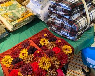 Floral Pillow Covers/Sheet Sets/Tablecloths