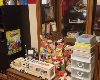 Dresser part of the boy's bedroom set. 6 pieces for $200.00.