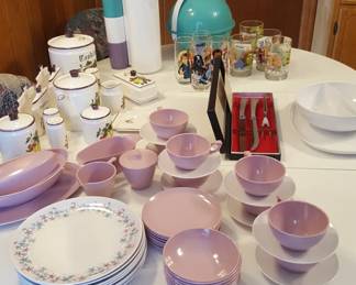 Lavender and white Melmac and 1970's oval dinette set and 4 chairs.