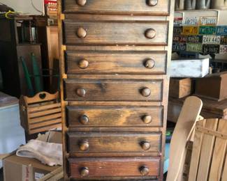 Multi drawer cabinet