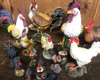 Rooster figurines 