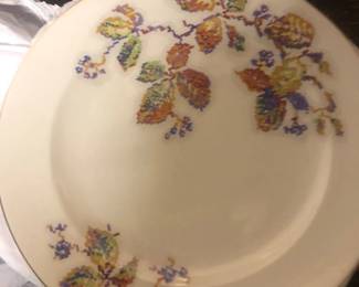 Crooksville CR013  Petit Pointe pattern-6 place settings plus many serving pieces 