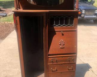 Old Secretary Cabinet