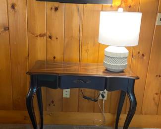 Ethan Allen - Side Table