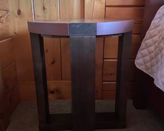 Basset Furniture
BenchMade - Solid Wood: Heritage Round Side Table Bed