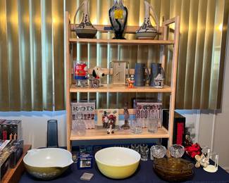 Pyrex and Cool Miscellaneous Pieces