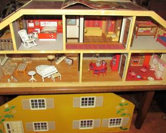 Large Home from the 70's