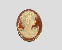 Fine Italian 14K Yellow Gold Shell Cameo Pendant Brooch
