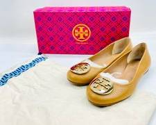 TORI BURCH Royal Tan Reva Ballet Tumbled Leather Size 6.5 W Dust Bag Included
