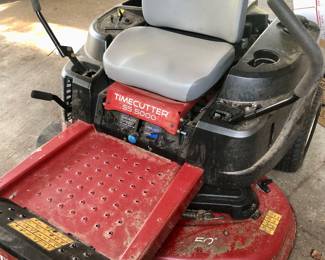 Toro  zero turn
Commercial mower
Great condition 