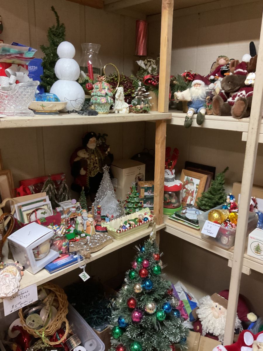 Pacific Estate Sale 4 Final in Lake Arrowhead, CA starts on 9/29/2023