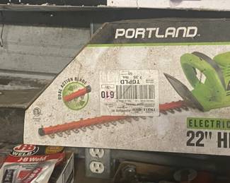 Portland 22" Hedge Trimmer in Box