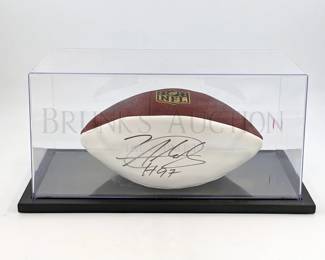 "LORENZO ALEXANDER" AUTOGRAPHED WILSON FOOTBALL W/ DISPLAY CASE
2013 ARIZONA CARDINAL LINE BACKER - #97