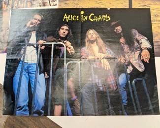 #26 • (7) "ALICE IN CHAINS" BAND POSTERS
High bid $6
(7) VINTAGE "ALICE IN CHAINS" BAND POSTERS
VARIOUS SIZES AND CONDITIONS