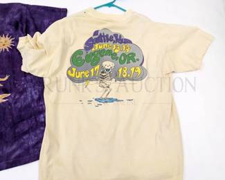 (2) VINTAGE - 1994 GRATEFUL DEAD SHIRTS, XL WASHINGTON / OREGO...