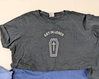 (8) VINTAGE SHIRTS
JIMMY BUFFETT MARGARITAVILLE
ENCANTO PALMCROFT HISTORIC HOME TOUR
BODY GLOVE ACTIONWEAR
SONNET
CLAN MACDOUGALL CELTIC