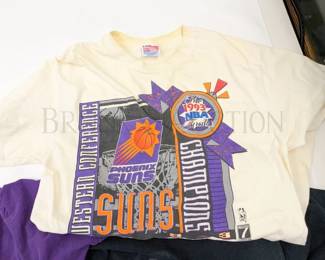 8) VINTAGE SPORTS SHIRTS
PHOENIX SUNS
DAN MAJERLE, SUNS
NBA EASTERN CONFERENCE
1993 NBA FINALS
CENTRAL BOBCATS