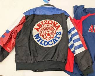 (2PCS) UNIVERSITY OF ARIZONA WINTER WEAR (1) JEFF HAMILTON...