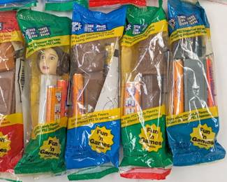 (20) VINTAGE 1990'S "STAR WARS" PEZ, NIP