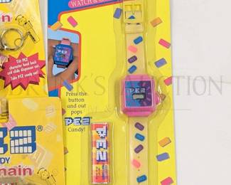 (21) VINTAGE ASSORTED PEZ SOME IN ORIGINAL PACKAGING (7) JACK...