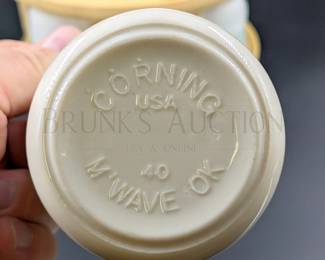 (11) CORNINGWARE MUGS W/ LAZY SUSAN U.S.A. (8) FRIENDSHIP BLUE...