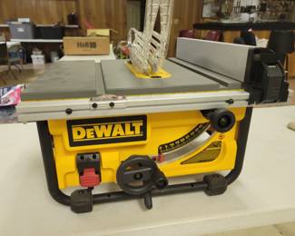 Portable table saw