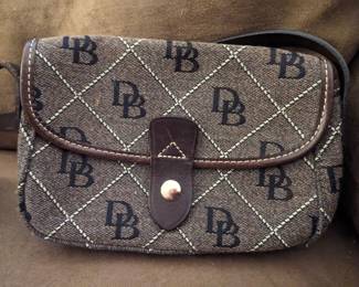 Dooney & Bourke 