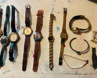 Watches and costume jewelry
