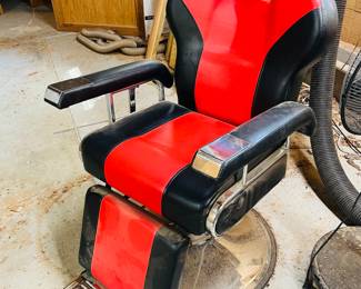 Leather reception/barber chair 