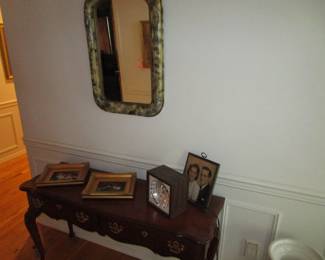 Antique mirror, frames and strobe light
