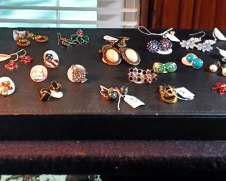 Top shelf with a small amount of 14K