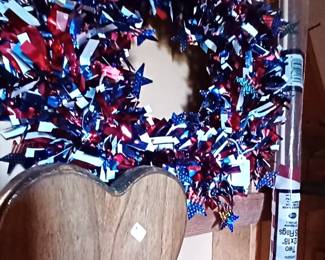 4th of July wreath and flag