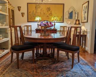 Vintage Union-National Midcentury parma fruitwood Italian provincial dining table w/three leaves, table pads, set of 8 matching chairs (pair of armchairs, 6 sides), atop a hand-woven Persian Bidjar design rug, measures 7' 10" x 9' 5".