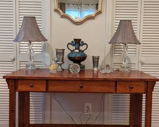 Stickley-style wooden computer desk, pair of vintage glass bedside table lamps, vintage Japanese metal vase and wall mirror by Jayco.