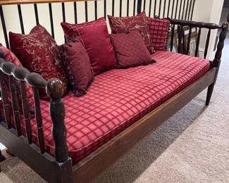 Antique day bed