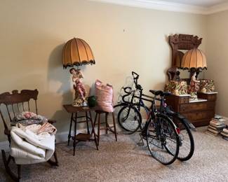 great bikes and original Victorian lamps.