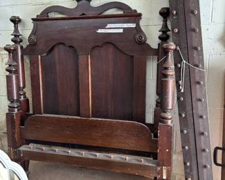 Early 1800’s rope bed