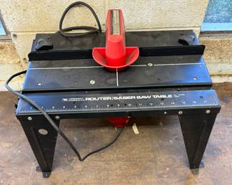 Router/ saber saw table