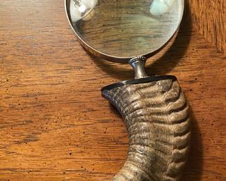 Ram horn magnifying glass 