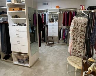 Womens clothing 8 10 large p8 med 1x
Women's Shoes 8n, 8.5m 8 9