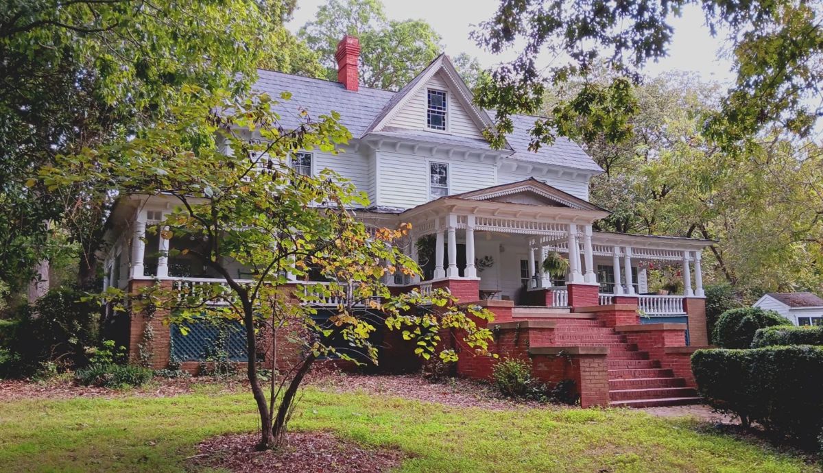 Historic Home In Ramseur, NC starts on 10/14/2023