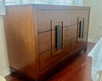 Island Fusion Medium Coconut Shell Brown Java Drawer Chest