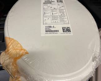 2 Kohler toilet seats
