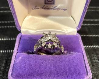 Vintage 14k ring with diamonds