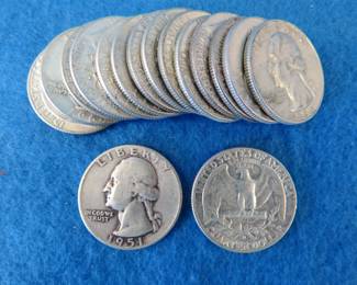 Lot 14. Sixteen silver Washington quarters
