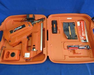 Lot 110. Paslode Impulse Cordless Utility Framing Nailer