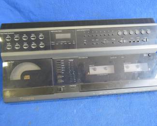 Lot 141. LXI Series Contour 25 Soundsys Radio CD Tape Player