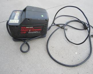 Lot 152. Sears/Craftsman 1.5 HP Compact Air Compressor