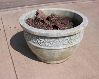 Lot 166. 16" heavy planter
