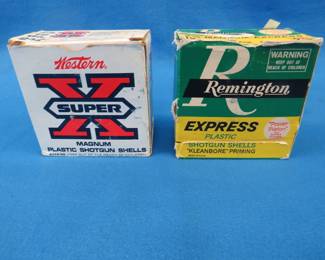 Lot 184. Two mixed boxes of 2 3/4" 12 gauge shells.&nbsp; Mostly #2 and #4 shot.&nbsp; 46 total rounds.